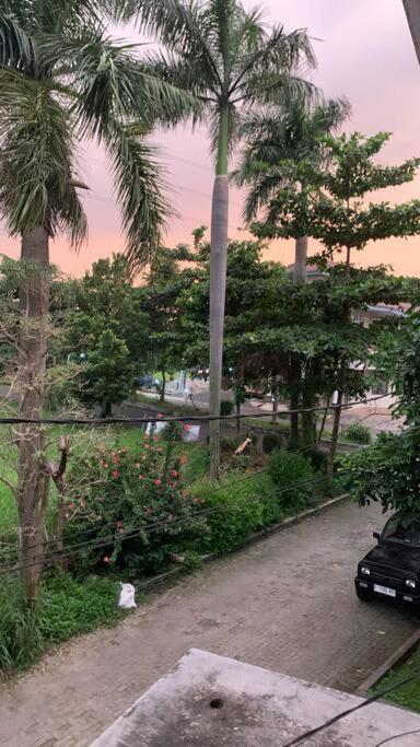 House In Bekasi Timurヴィラ エクステリア 写真